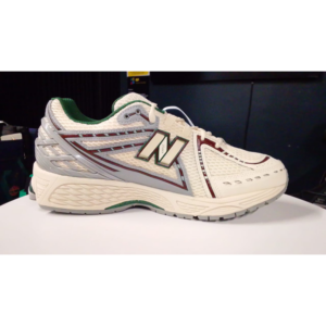 New balance Green