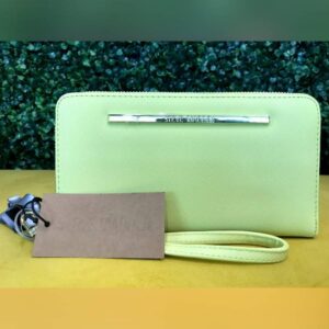 Steve Madden Zip-Around