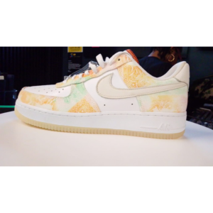 Nike Floral Pattern